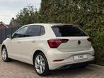 Volkswagen Polo 1.0 TSI Edition CarPlay IQ Lights, Gebruikt, Zwart, 1096 kg, Leder en Stof