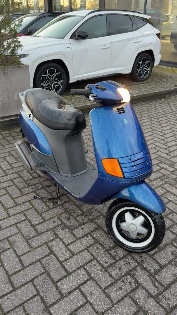 Piaggio SKR 125 (skipper), Fietsen en Brommers, Scooters | Piaggio, Zo goed als nieuw, Overige modellen, Ophalen
