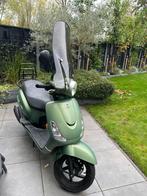 Zgan scooter, Ophalen, Zo goed als nieuw, Benzine, Fiddle