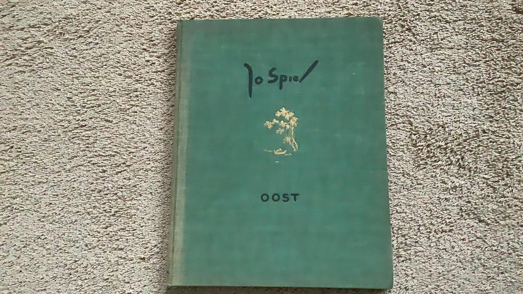Jo Spier, OOST. Uitgave: 1950, Boeken, Ophalen of Verzenden, Gelezen, Jo Spier