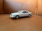Mercedes E280,  W210 schaal 1:43, Hobby en Vrije tijd, Modelauto's | 1:43, Ophalen of Verzenden, Nieuw, Auto, Overige merken