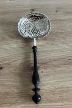 18 eeuws zilveren strooilepel met houten handvat, Antiek en Kunst, Ophalen of Verzenden