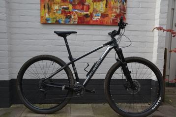 Te koop MTB beschikbaar voor biedingen