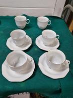 kop en schotels wit gouden rand, Ophalen of Verzenden