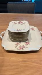 Hutschenreuther gebakset, Antiek en Kunst, Antiek | Servies compleet, Ophalen of Verzenden