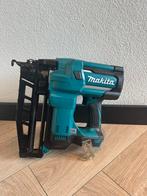 Makita DBN600 accu tacker (body) 18V Li-ion, Doe-het-zelf en Verbouw, Ophalen, Zo goed als nieuw