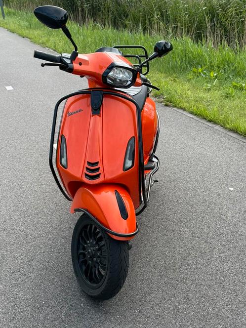 Vespa Sprint 2020, Fietsen en Brommers, Scooters | Vespa, Zo goed als nieuw, Vespa S, Maximaal 25 km/u, Benzine, Ophalen