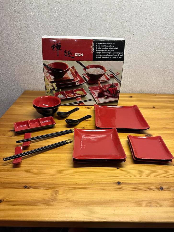 Oriëntaalse Zen eetset voor twee, 14-delig. Ongebruikt, Huis en Inrichting, Keuken | Servies, Zo goed als nieuw, Ophalen of Verzenden