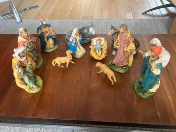 Mooie grote Italiaanse kerstgroep grootste beelden 25 cm. beschikbaar voor biedingen