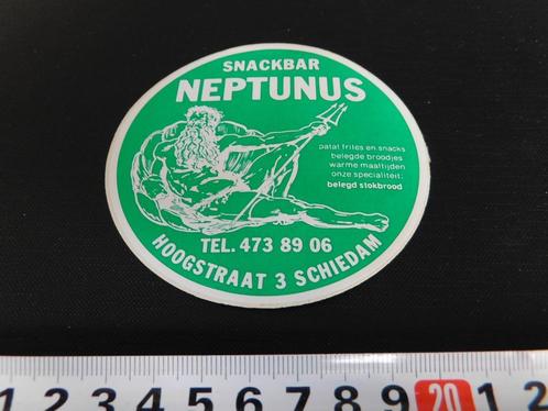 sticker Schiedam Snackbar NEPTUNUS Hoogstraat 3, Verzamelen, Stickers, Zo goed als nieuw, Bedrijf of Vereniging, Ophalen
