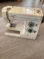Toyota Model 590 E Naaimachine, Hobby en Vrije tijd, Naaimachines en Toebehoren, Ophalen, Zo goed als nieuw, Naaimachine, Overige merken