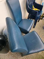 2 nette stoelen voor 10 euro - Nova Mall, Huis en Inrichting, Stoelen, Kunststof, Twee, Blauw, Ophalen of Verzenden