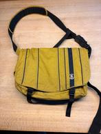 Crumpler Laptoptas 14 Inch. met uitneembare Hoes, Computers en Software, Laptoptassen, Ophalen, 14 inch, Gebruikt, Schoudertas