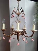 Mooie messing/porseleinen kroonluchter , met roosjes, Huis en Inrichting, Lampen | Kroonluchters, Ophalen, Gebruikt, Nostalgisch
