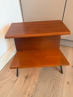Vintage tijdschriten/ kranten opslag tafeltje, Huis en Inrichting, Ophalen, Zo goed als nieuw