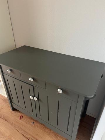 Kast (120x60x90), ook te gebruiken als commode beschikbaar voor biedingen