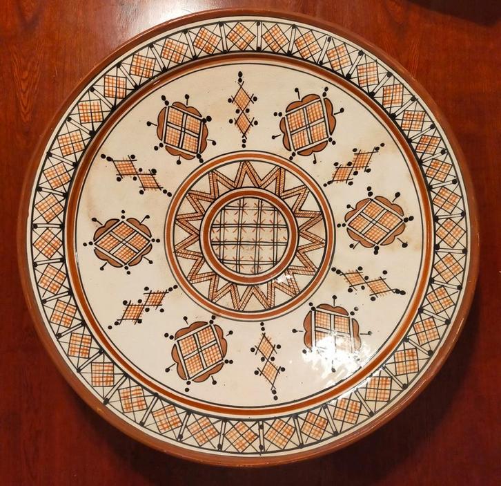 Handgeschilderde Marokkaanse Aardewerk Schaal - Nieuw, Antiek en Kunst, Antiek | Schalen, Ophalen