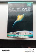 PLANET EARTH DVD BOX 6 EDUCATIEVE DVD'S VOOR HEEL WEINIG !!!, Alle leeftijden, Ophalen, Zo goed als nieuw, Natuur