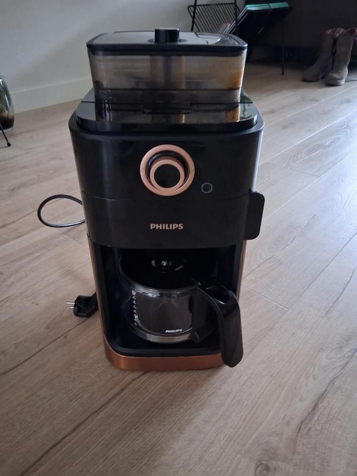Koffiezetapparaat met bonen - Philips, Witgoed en Apparatuur, Koffiezetapparaten, Gebruikt, Koffiebonen, Koffiemachine, 4 tot 10 kopjes