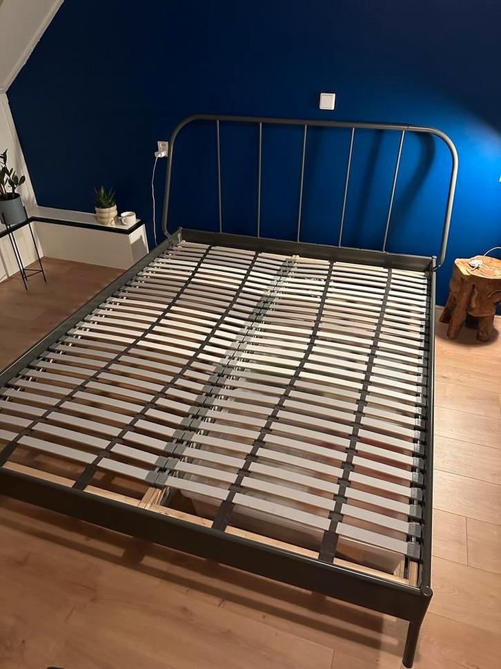 Kopardal bedframe 160x200 + lattenbodems, Huis en Inrichting, Slaapkamer | Bedden, Gebruikt, Tweepersoons, 160 cm, 200 cm, Metaal