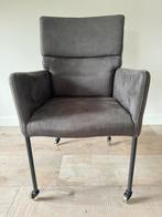 6 Lieke eetkamer stoelen (grijs) met wielen als nieuw!, Huis en Inrichting, Ophalen, Stoer sober landelijk modern, Zo goed als nieuw