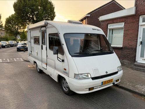 Camper Rapido 920 4 persoons hefbed, Caravans en Kamperen, Campers, Particulier, Integraal, Rapido, Diesel, 5 tot 6 meter, Ophalen