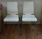 2 witte stoelen, Huis en Inrichting, Stoelen, Ophalen, Twee, Wit, Zo goed als nieuw