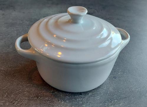 ZGAN 28 stuks Mini Stoofpotjes in licht grijs voor €75,-, Huis en Inrichting, Keuken | Servies, Zo goed als nieuw, Schaal of Schalen