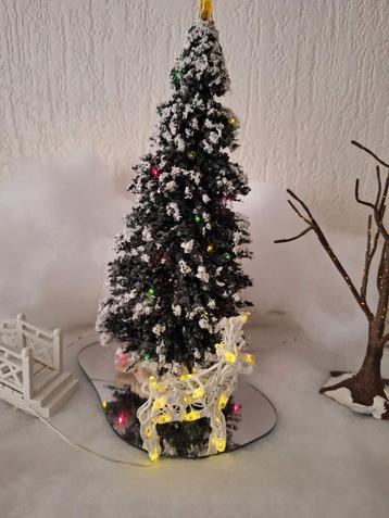 Lemax figuren en accessoires.
 beschikbaar voor biedingen