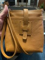Schoudertasje echt leder 6 maand oud., Sieraden, Tassen en Uiterlijk, Tassen | Damestassen, Ophalen of Verzenden, Zo goed als nieuw