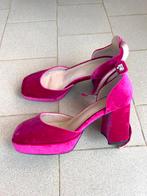 Aparte retro schoenen maat 38 zgan, Ophalen of Verzenden, Zo goed als nieuw, Schoenen met hoge hakken, Roze
