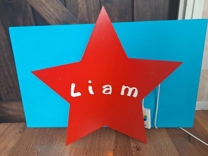 Uniek lamp liam, Huis en Inrichting, Lampen | Wandlampen, Ophalen