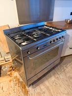Smeg 5-pits Gasfornuis met Oven, Witgoed en Apparatuur, Fornuizen, Ophalen, Gebruikt, 60 cm of meer, Grill