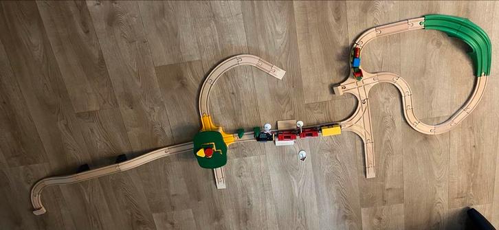 Houten Treinbaan met Accessoires, Kinderen en Baby's, Speelgoed | Houten speelgoed, Gebruikt, Ophalen of Verzenden