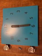 Leuke blauwe speel klok, Ophalen of Verzenden, Gebruikt, Analoog, Wandklok