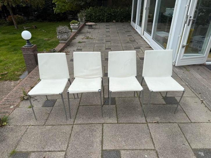 4 Witte B&B Italia Stoelen - Gebruikt, Huis en Inrichting, Stoelen, Gebruikt, Vier, Leer, Wit, Ophalen