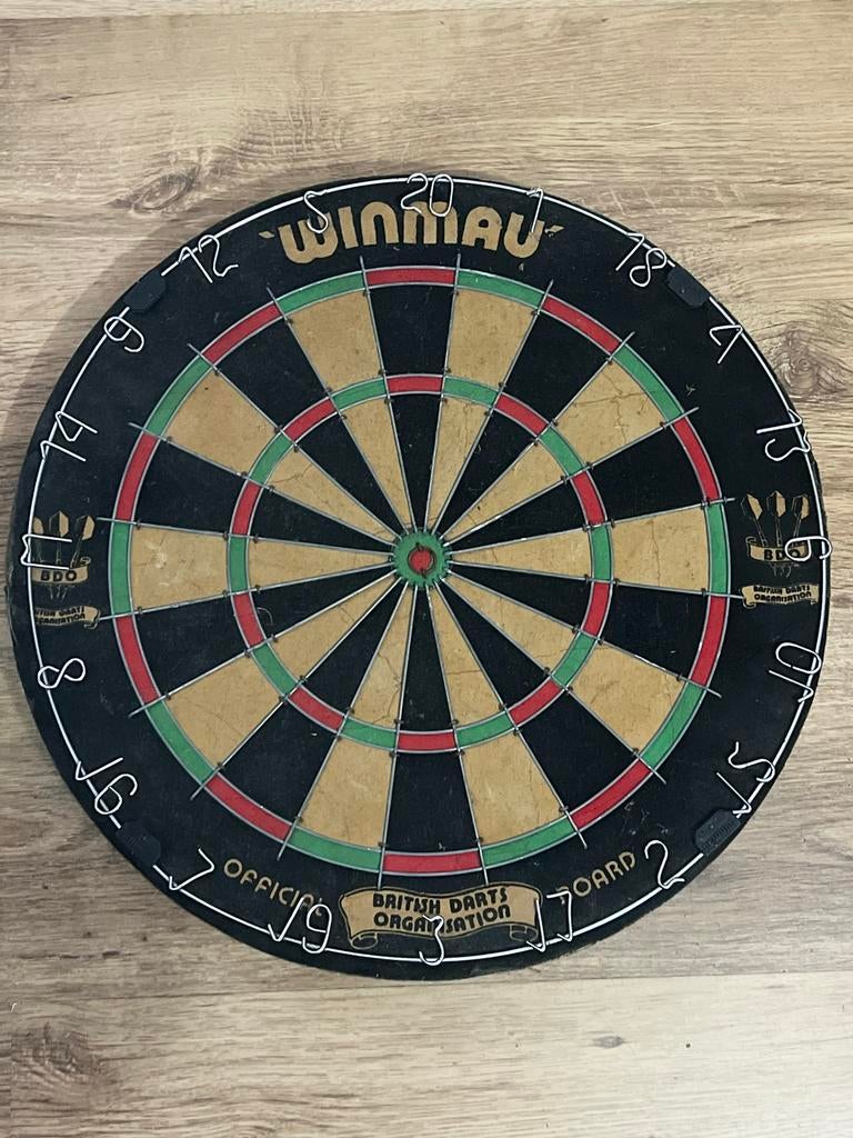 Winmau Dartbord - Professionele, Sport en Fitness, Darts, Ophalen of Verzenden, Gebruikt, Dartbord