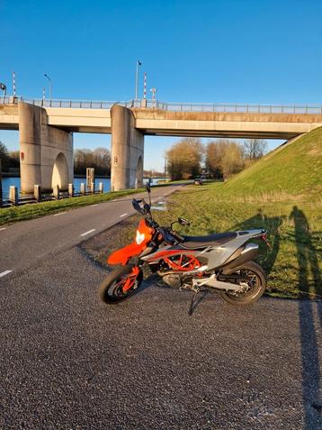 KTM 690 smc r  bouwjaar 2021 beschikbaar voor biedingen