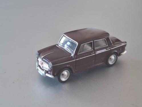 1:87 Fiat 1100 bordeauxrood Brekina € 8, Hobby en Vrije tijd, Modelauto's | 1:87, Zo goed als nieuw, Auto, Brekina, Verzenden