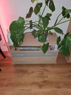 TV-meubel met opbergruimte, Ophalen, Kunststof, Gebruikt, 100 tot 150 cm