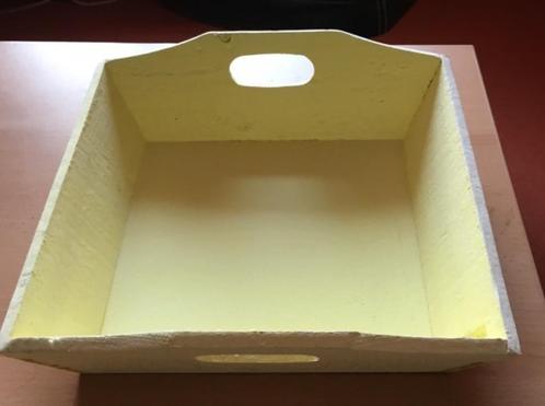 Nieuw geel houten dienblad vierkant 21 x 21 cm, Huis en Inrichting, Woonaccessoires | Dienbladen, Nieuw, Hout, Vierkant, Ophalen of Verzenden
