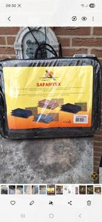 Camping accessoires: vloerbekleding, schaduwdoek, windscherm, Ophalen, Gebruikt