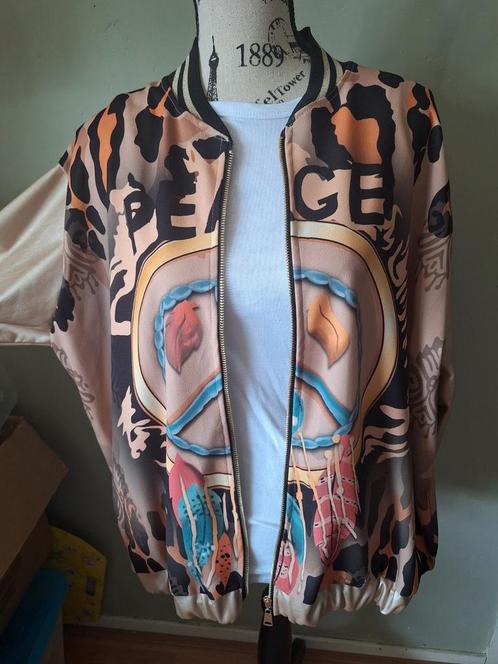 Jasje Nieuw Bella Made italy peace  M/ L /XL ZIE MAAT️, Kleding | Dames, Jassen | Zomer, Nieuw, Blauw, Ophalen of Verzenden