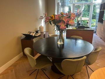 Ronde design Eettafel - 6 pers beschikbaar voor biedingen