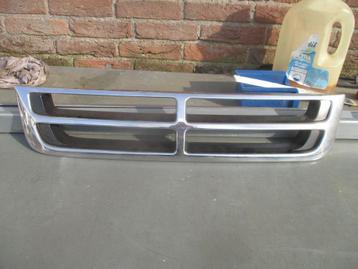  Radiateurgrille Daihatsu GRAND MOVE beschikbaar voor biedingen