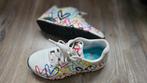 Skechers met hartjes, Kleding | Dames, Schoenen, Skechers, Overige kleuren, Verzenden, Sneakers of Gympen