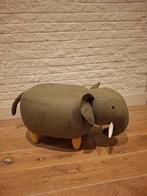 Leuke Olifantenpoef in Goede Staat, Ophalen, Zo goed als nieuw