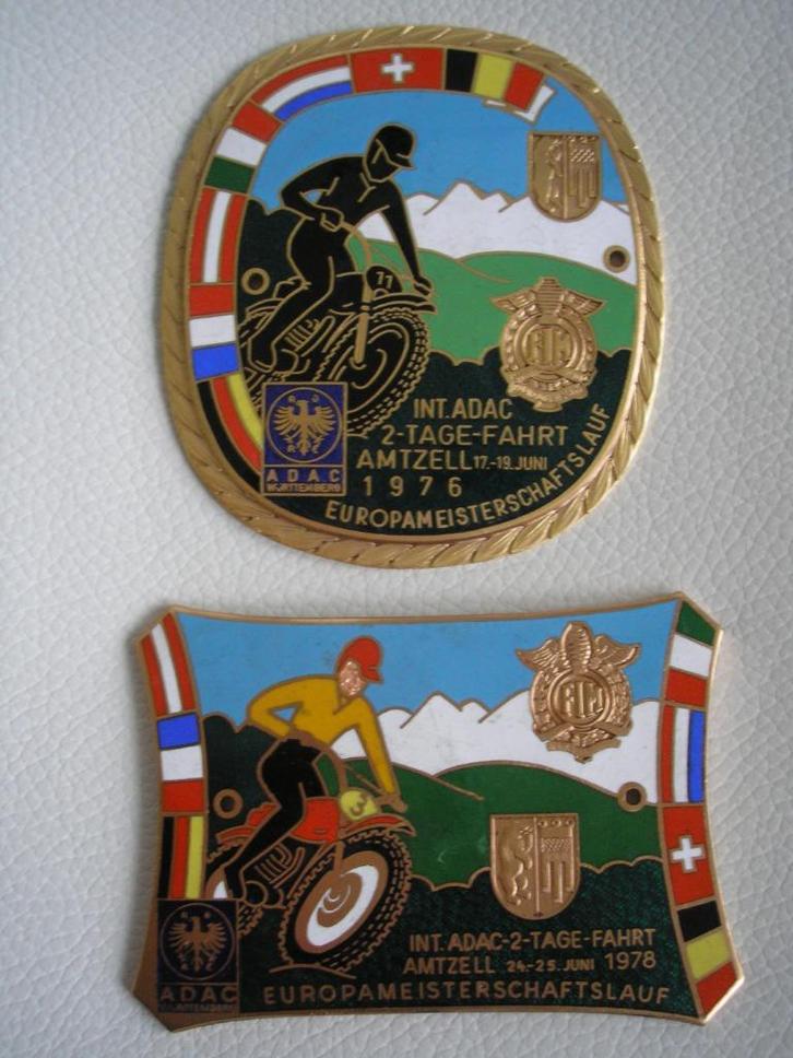 Motorsport: emaille plaquettes, car badges, 1974 - 1978 12st, Verzamelen, Automerken, Motoren en Formule 1, Zo goed als nieuw
