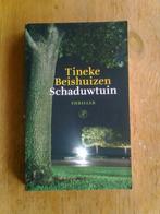 Schaduwtuin, door Tineke Beishuizen, Ophalen of Verzenden, Zo goed als nieuw