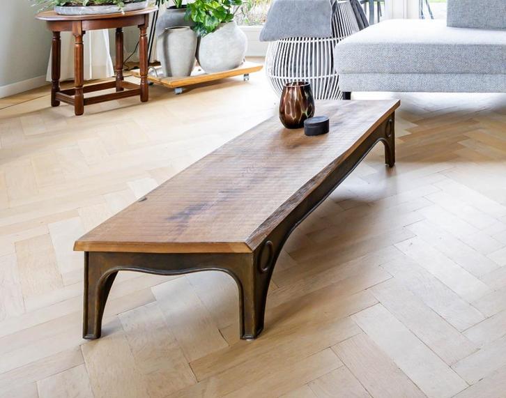 salontafel brocante antiek gietijzeren onderstel patine, Huis en Inrichting, Tafels | Salontafels, Gebruikt, Minder dan 50 cm